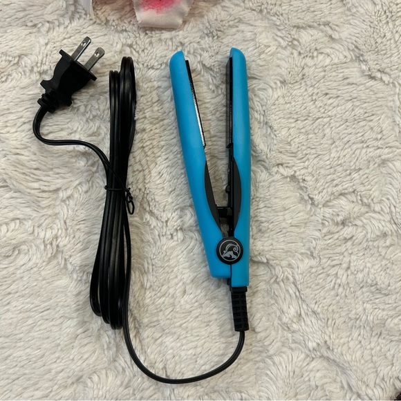 Pro Cabello Blue Mini Ceramic Tourmaline Flat Iron - Picture 7 of 10